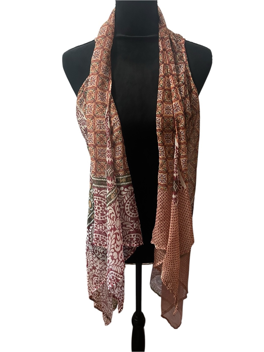 Chloe + Isabel Brown & Rust Paisley Lightweight Vest